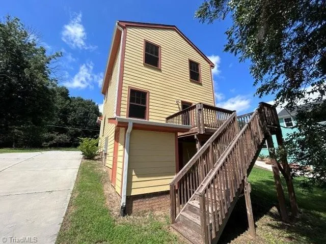 523 W Front Street Statesville, NC 28677