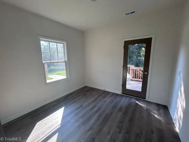 523 W Front Street Statesville, NC 28677