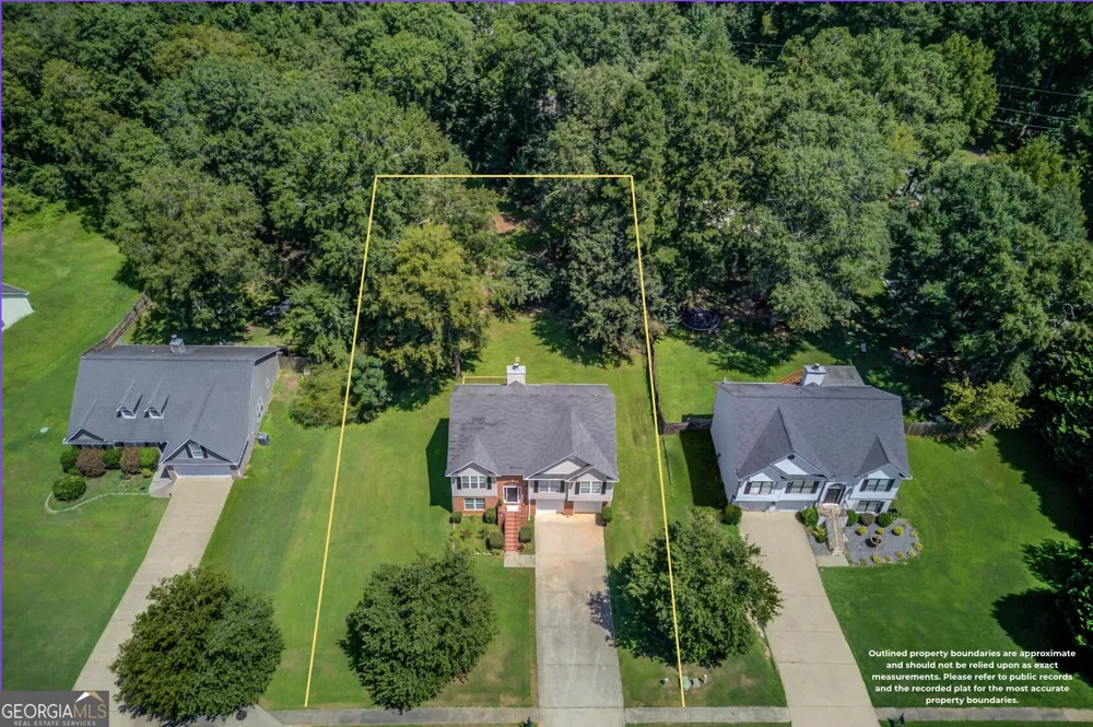 1143 Augustine DR Auburn, GA 30011