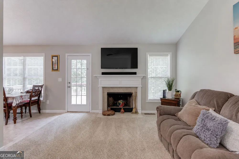 1143 Augustine DR Auburn, GA 30011