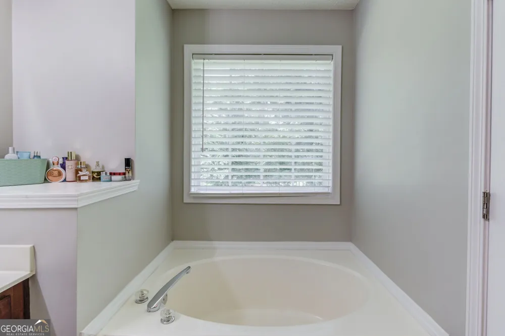 1143 Augustine DR Auburn, GA 30011