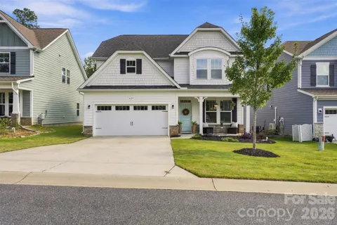 628 Heron View Drive