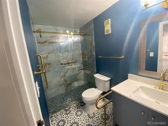 1625 Larimer Street #2004 Denver, CO 80202