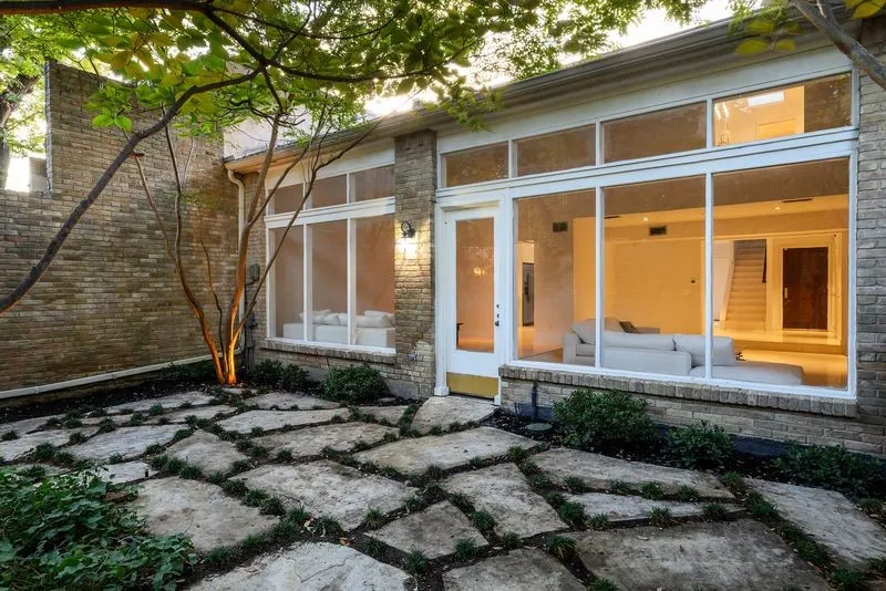 4650 Christopher Place Dallas, TX 75204