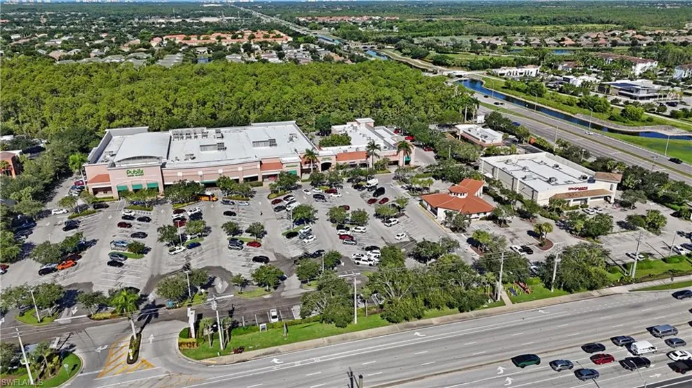 4741 3rd Avenue NW Naples, FL 34119