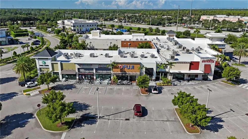 4741 3rd Avenue NW Naples, FL 34119