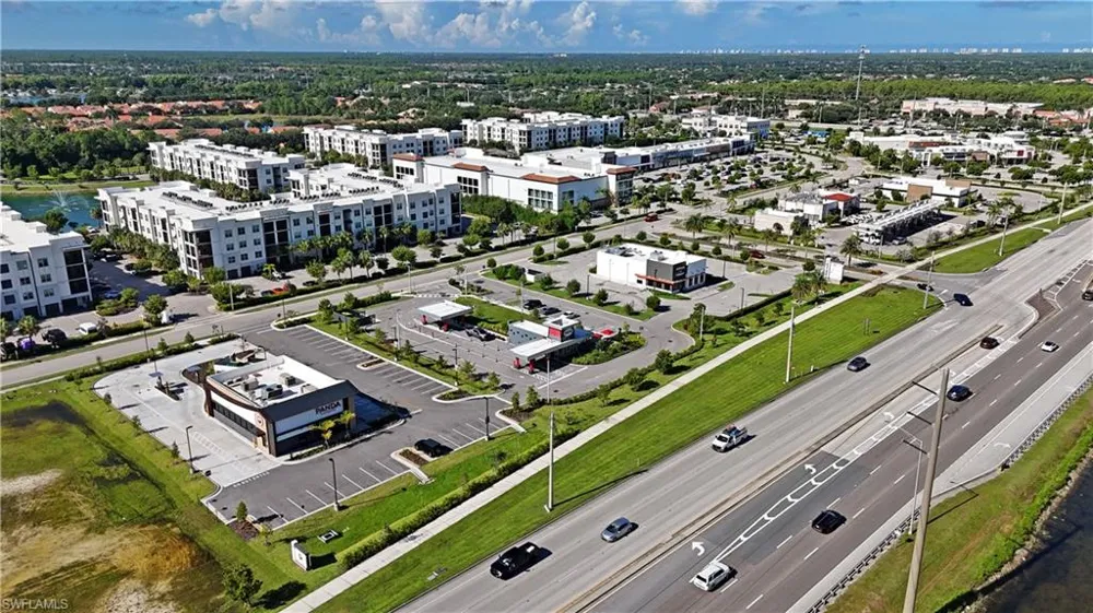 4741 3rd Avenue NW Naples, FL 34119