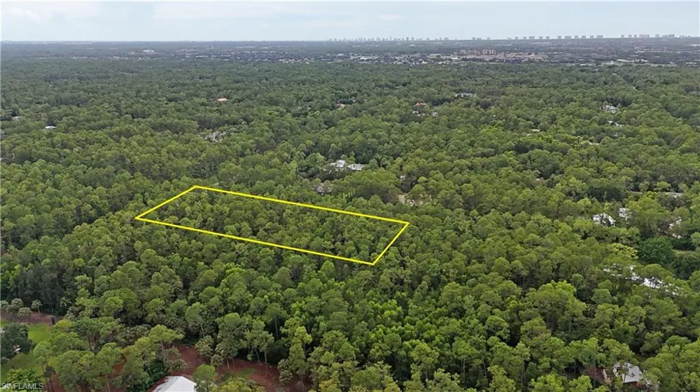 4741 3rd Avenue NW Naples, FL 34119