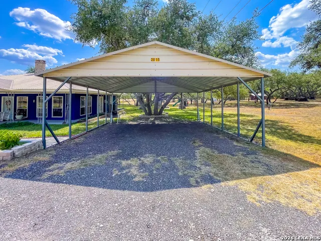 2815 Orange Ln Beeville, TX 78102