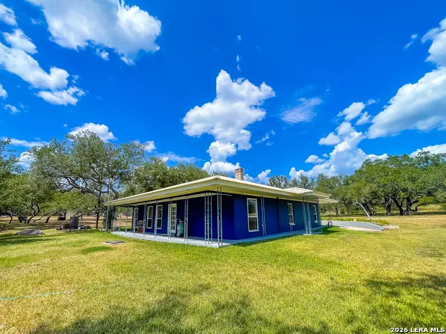 2815 Orange Ln Beeville, TX 78102