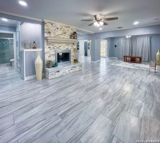2815 Orange Ln Beeville, TX 78102