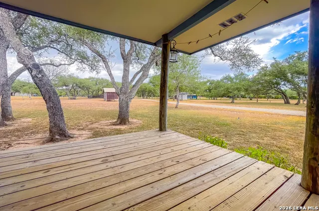 2815 Orange Ln Beeville, TX 78102