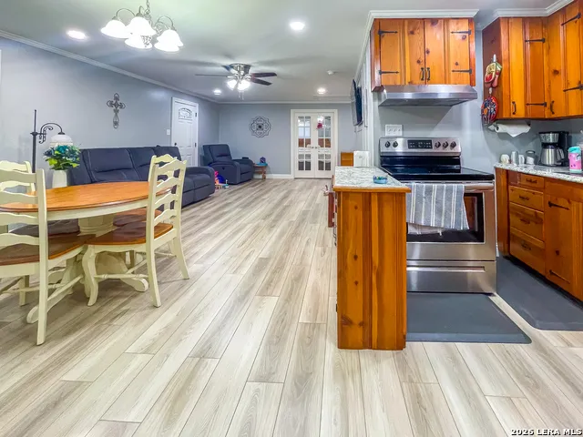 2815 Orange Ln Beeville, TX 78102