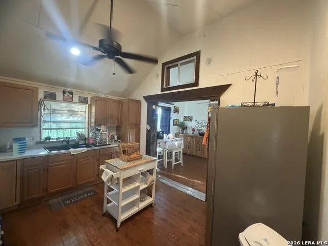 2366 Royal Oaks Poteet, TX 78065