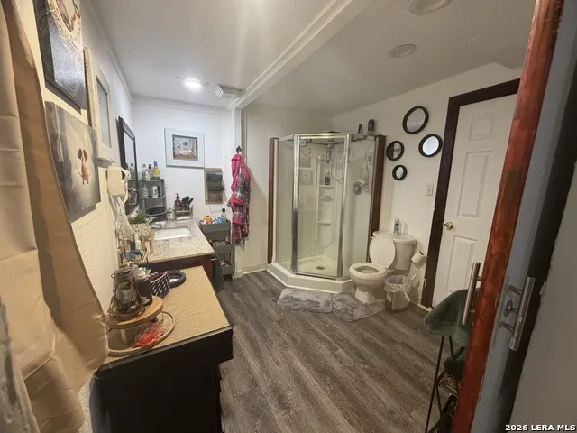 2366 Royal Oaks Poteet, TX 78065