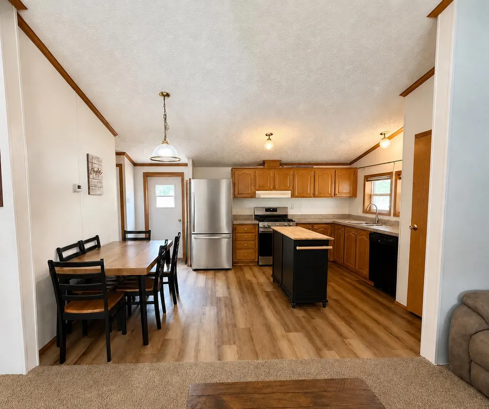 3260 W Ridge Street White Cloud, MI 49349