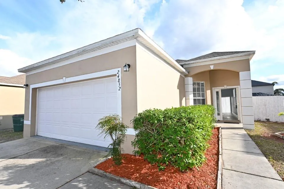 24852 PORTOFINO DR Lutz, FL 33559