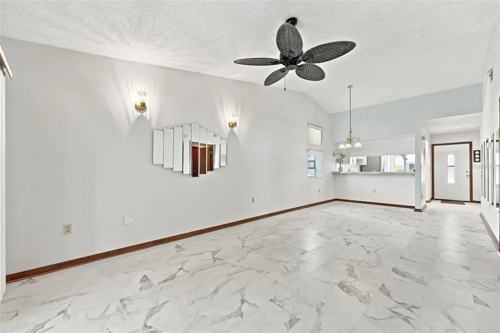 472 PRESTWICK PLACE Poinciana, FL 34759