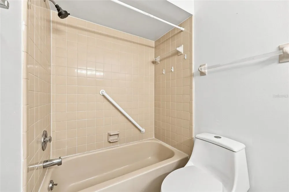 472 PRESTWICK PLACE Poinciana, FL 34759