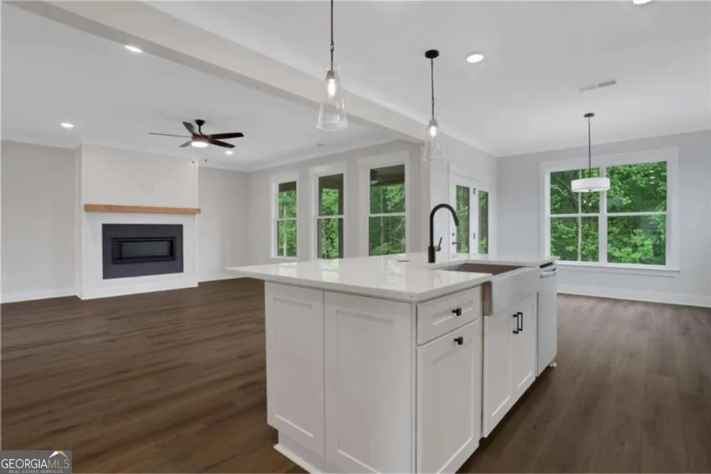 151 Cedar Crest LN Dawsonville, GA 30534