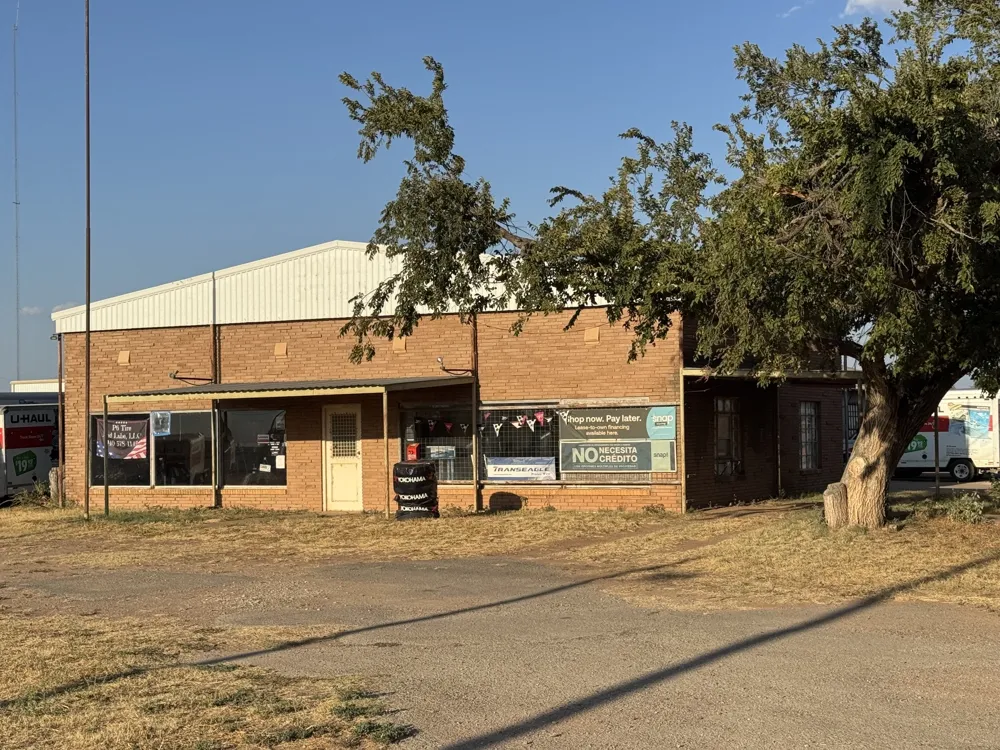 1946 US Hwy 277B Seymour, TX 76380