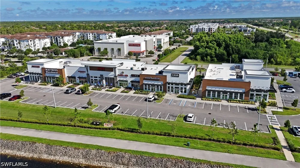 3rd Avenue NW Naples, FL 34119