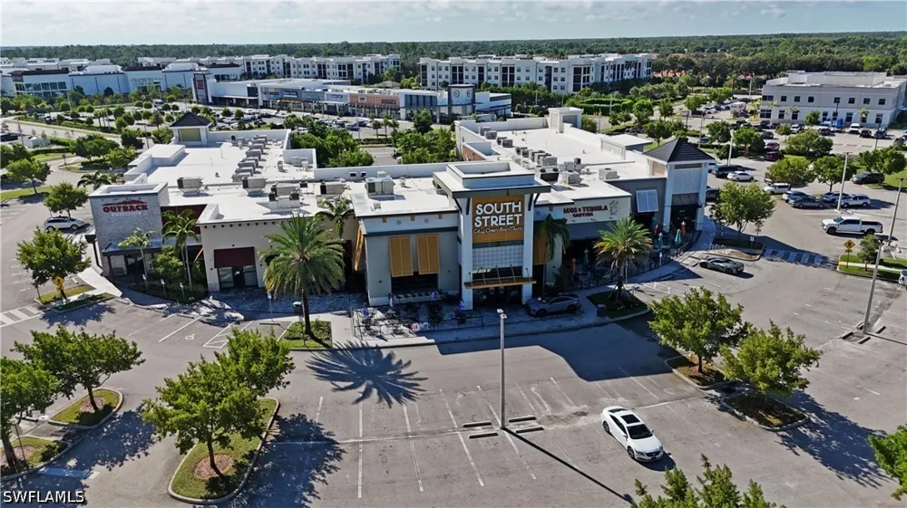 3rd Avenue NW Naples, FL 34119