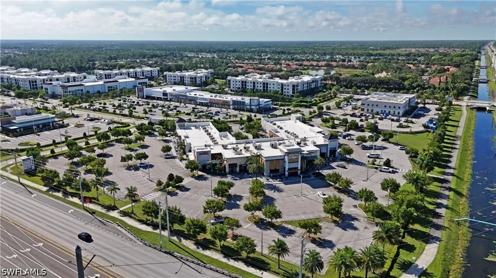 3rd Avenue NW Naples, FL 34119