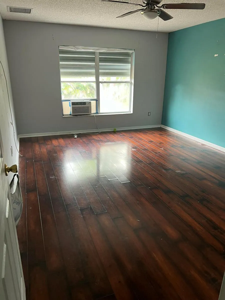 782 SW Crean Terrace Port St. Lucie, FL 34953