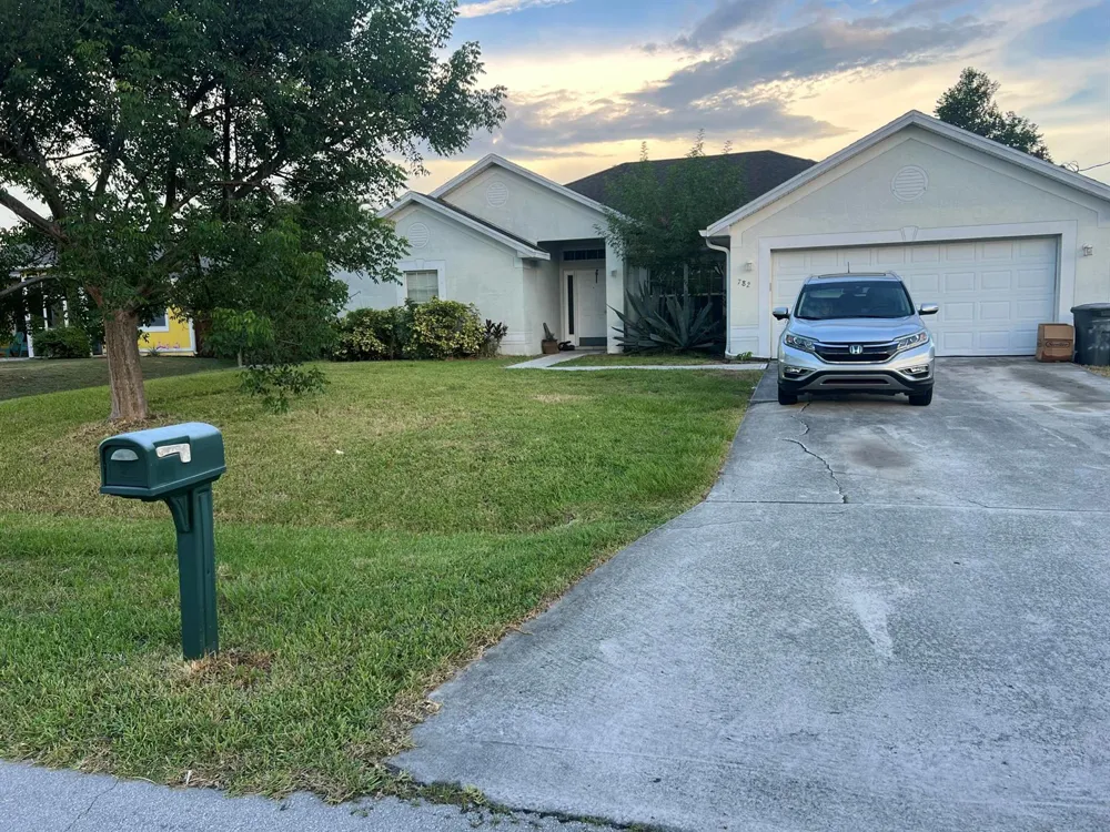 782 SW Crean Terrace Port St. Lucie, FL 34953