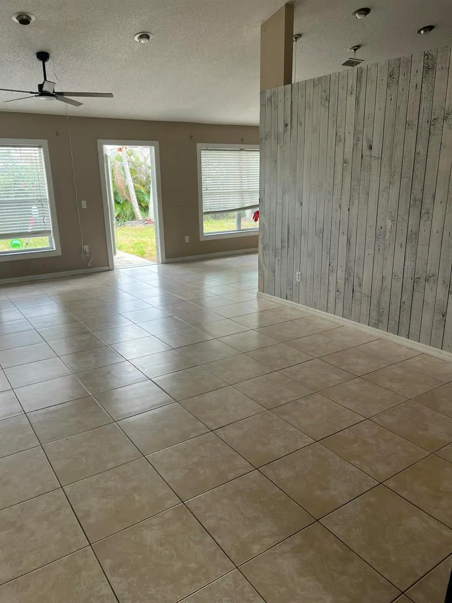782 SW Crean Terrace Port St. Lucie, FL 34953