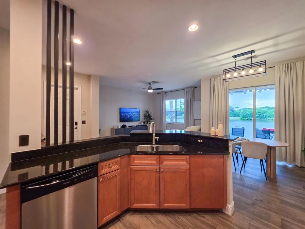 855 Marina Del Ray Lane #1 West Palm Beach, FL 33401