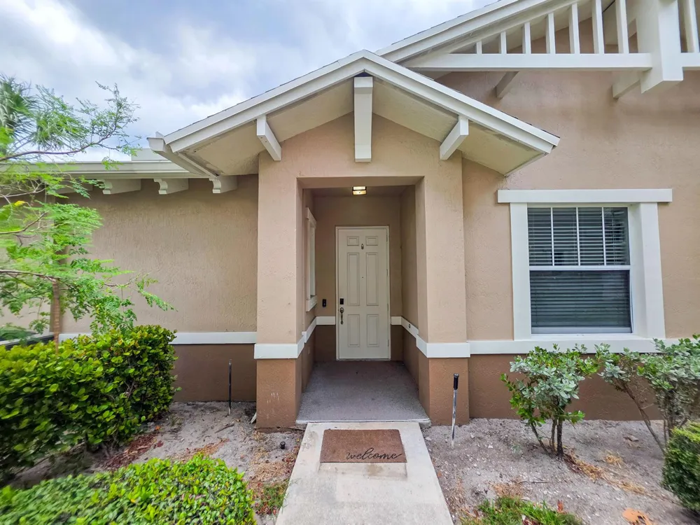 855 Marina Del Ray Lane #1 West Palm Beach, FL 33401