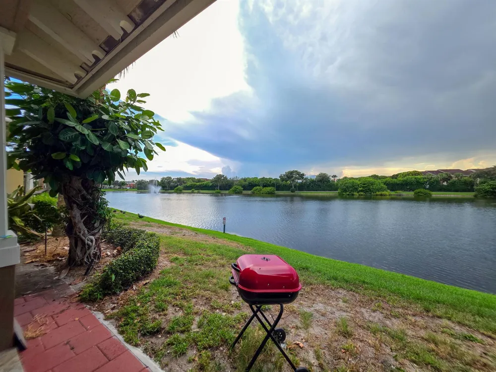 855 Marina Del Ray Lane #1 West Palm Beach, FL 33401