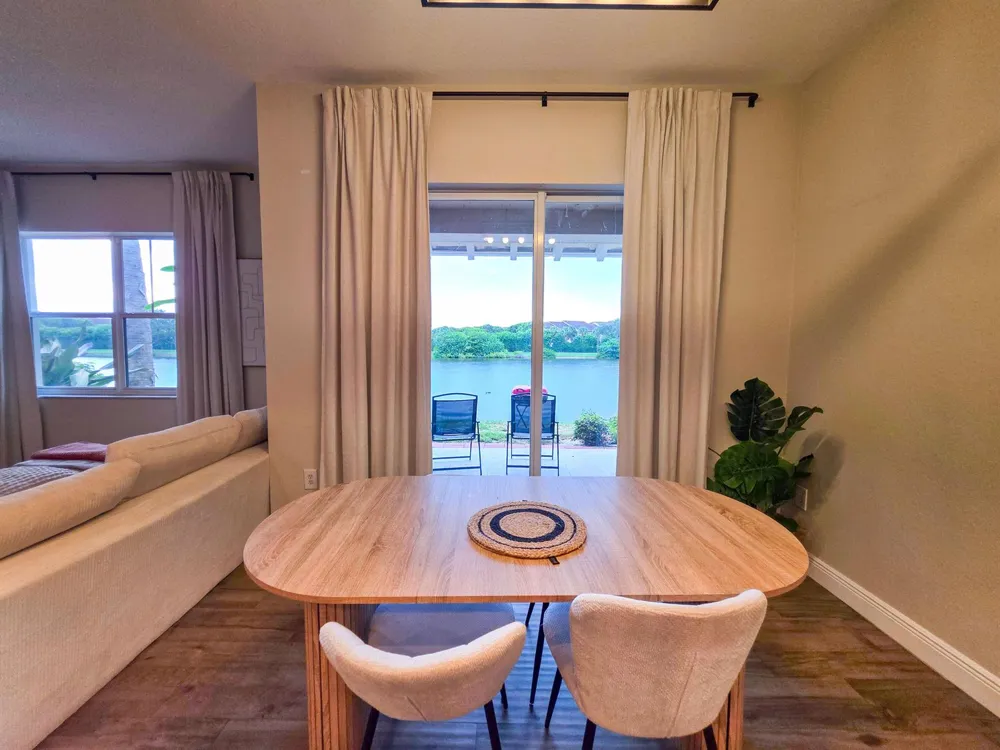 855 Marina Del Ray Lane #1 West Palm Beach, FL 33401
