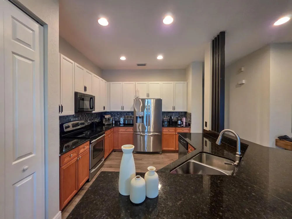 855 Marina Del Ray Lane #1 West Palm Beach, FL 33401