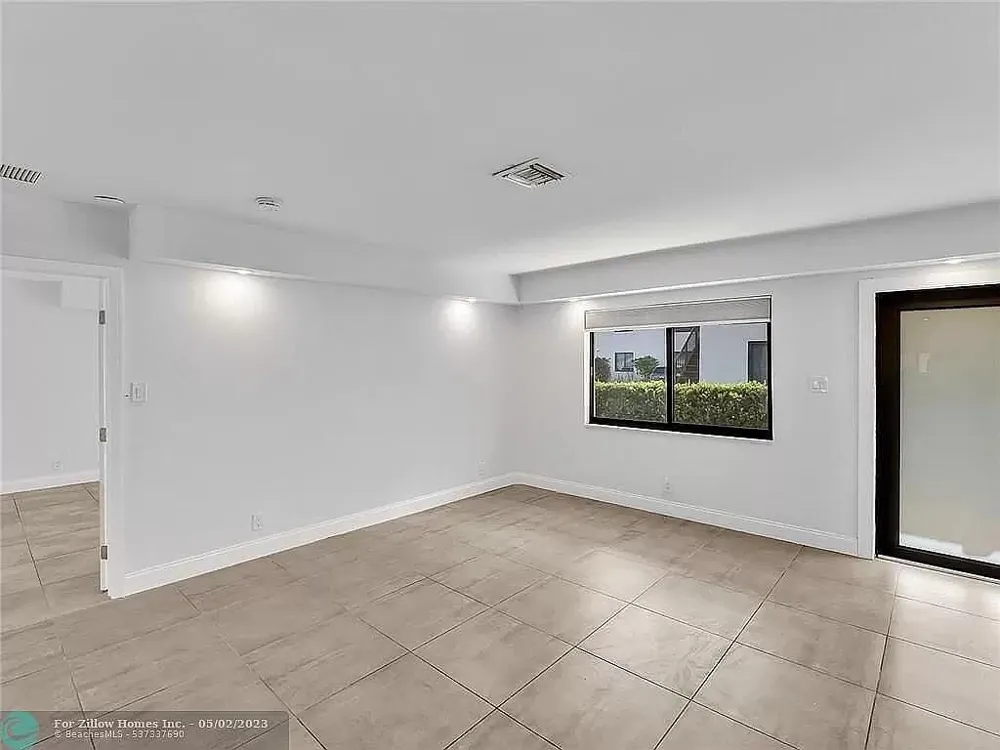 216 NW 25TH STREET Wilton Manors, FL 33311