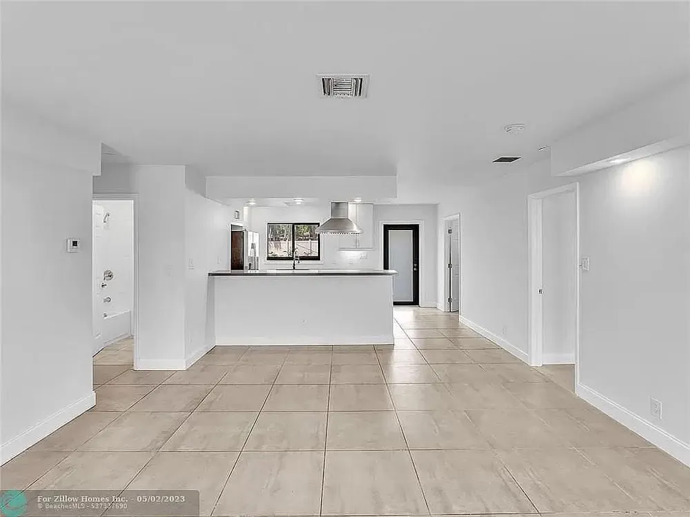 216 NW 25TH STREET Wilton Manors, FL 33311