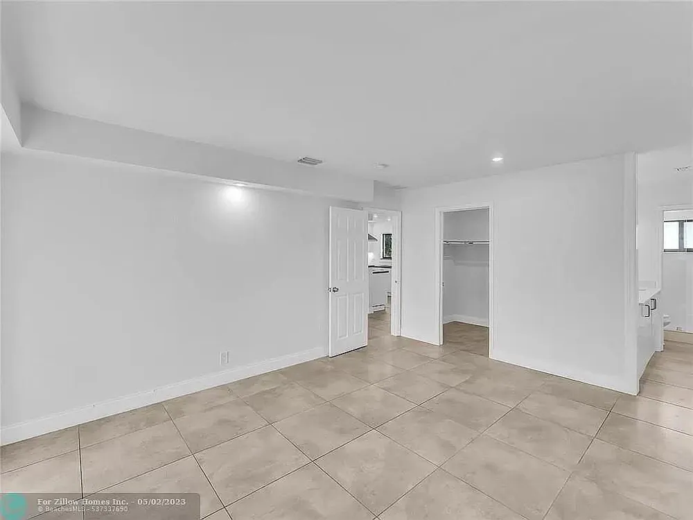 216 NW 25TH STREET Wilton Manors, FL 33311