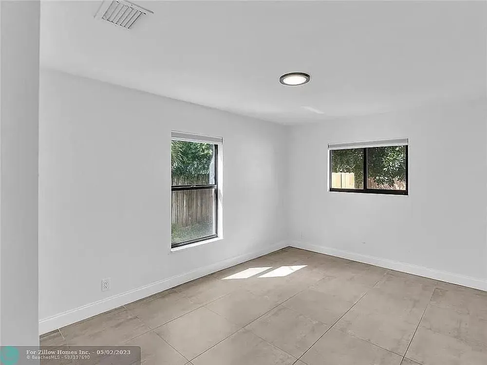 216 NW 25TH STREET Wilton Manors, FL 33311