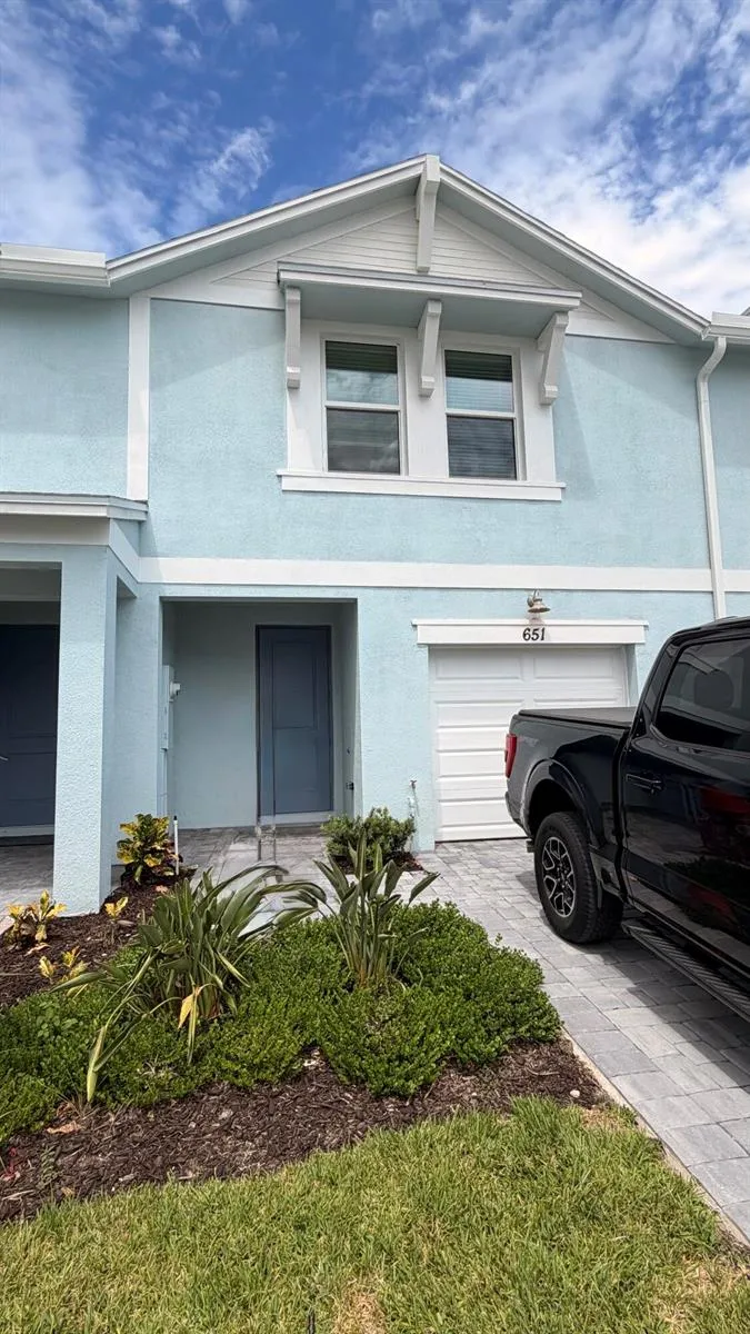 651 SALISBURY CIRCLE Fort Pierce, FL 34982