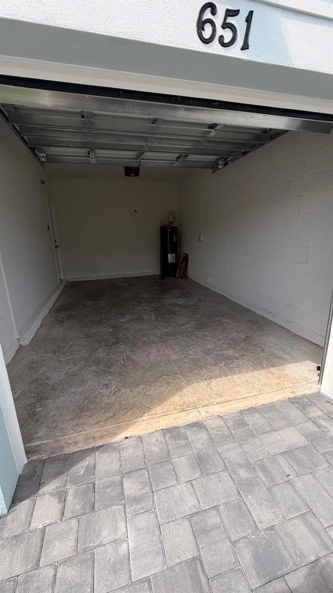 651 SALISBURY CIRCLE Fort Pierce, FL 34982