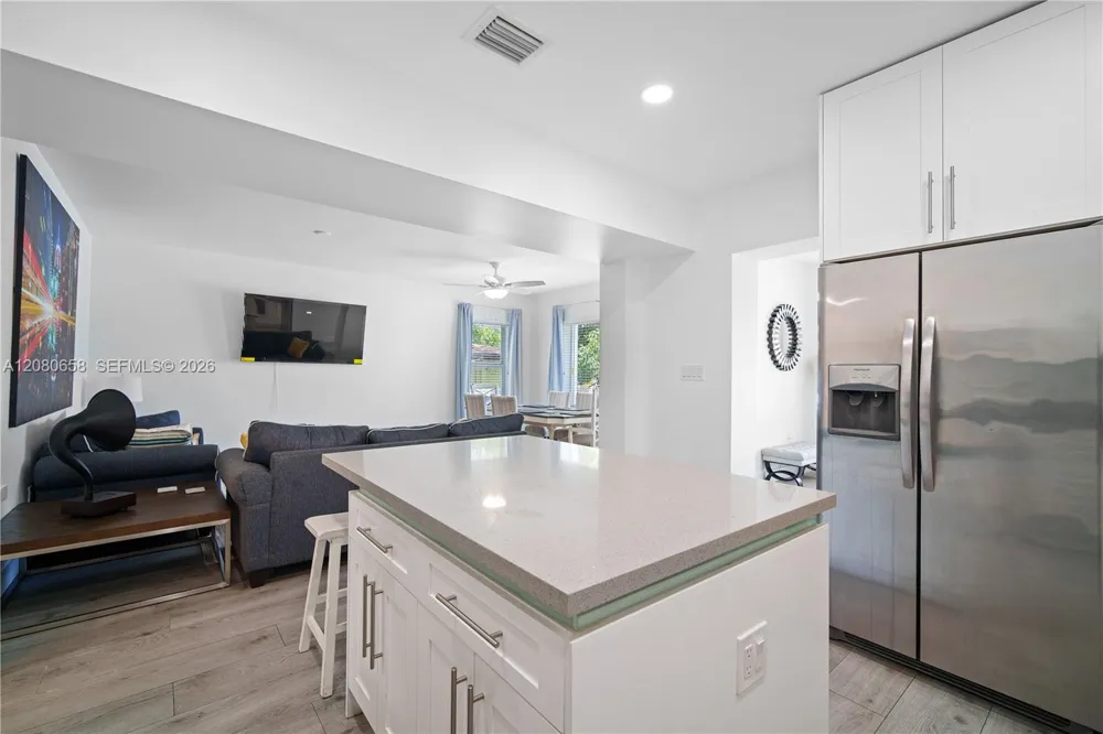 836 NW 33rd Ave #A Miami, FL 33125