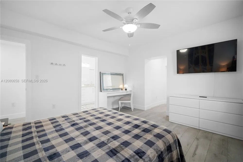 836 NW 33rd Ave #A Miami, FL 33125