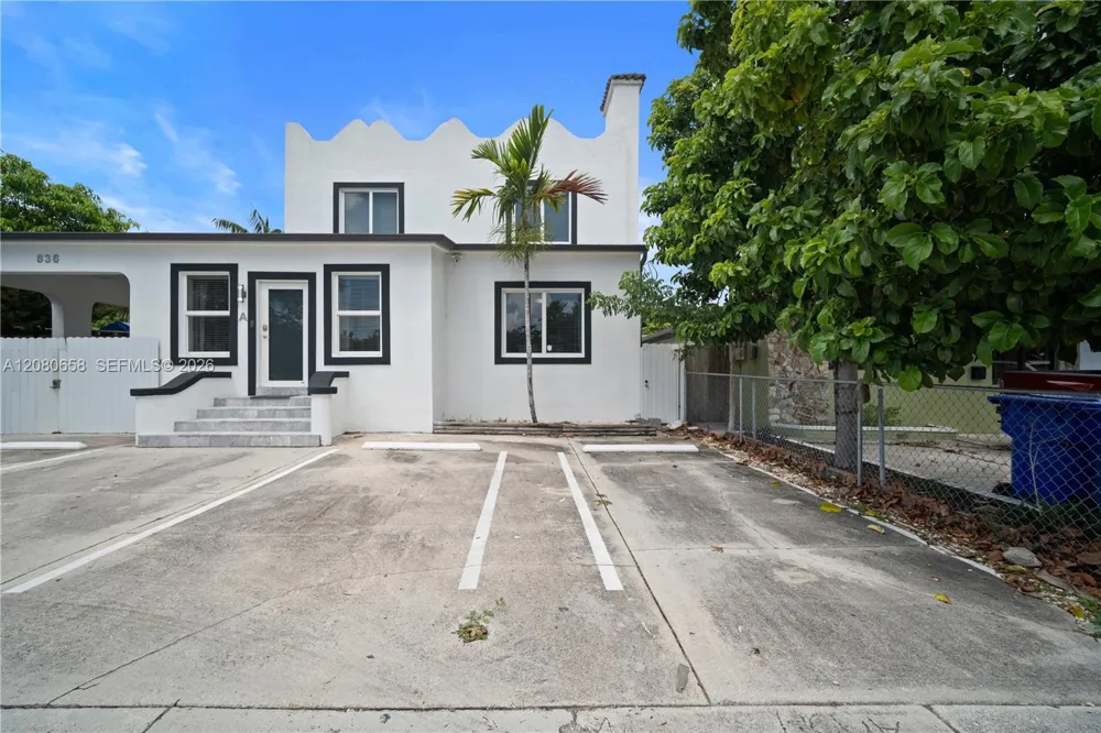836 NW 33rd Ave #A Miami, FL 33125