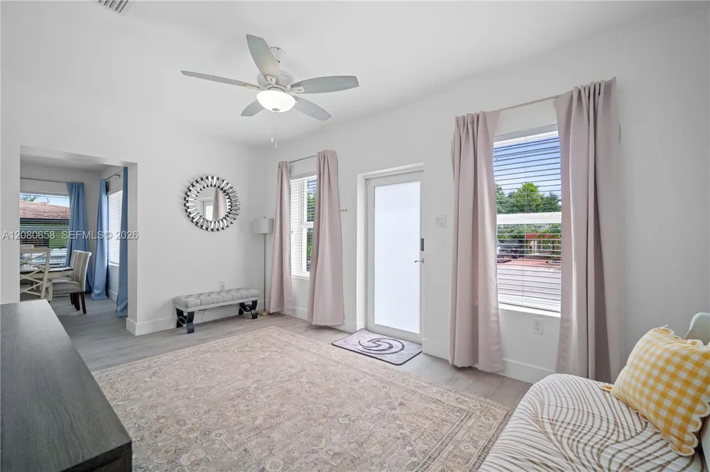 836 NW 33rd Ave #A Miami, FL 33125