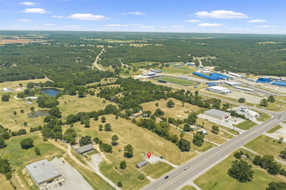 4998 State Highway 199 Dickson, OK 73401