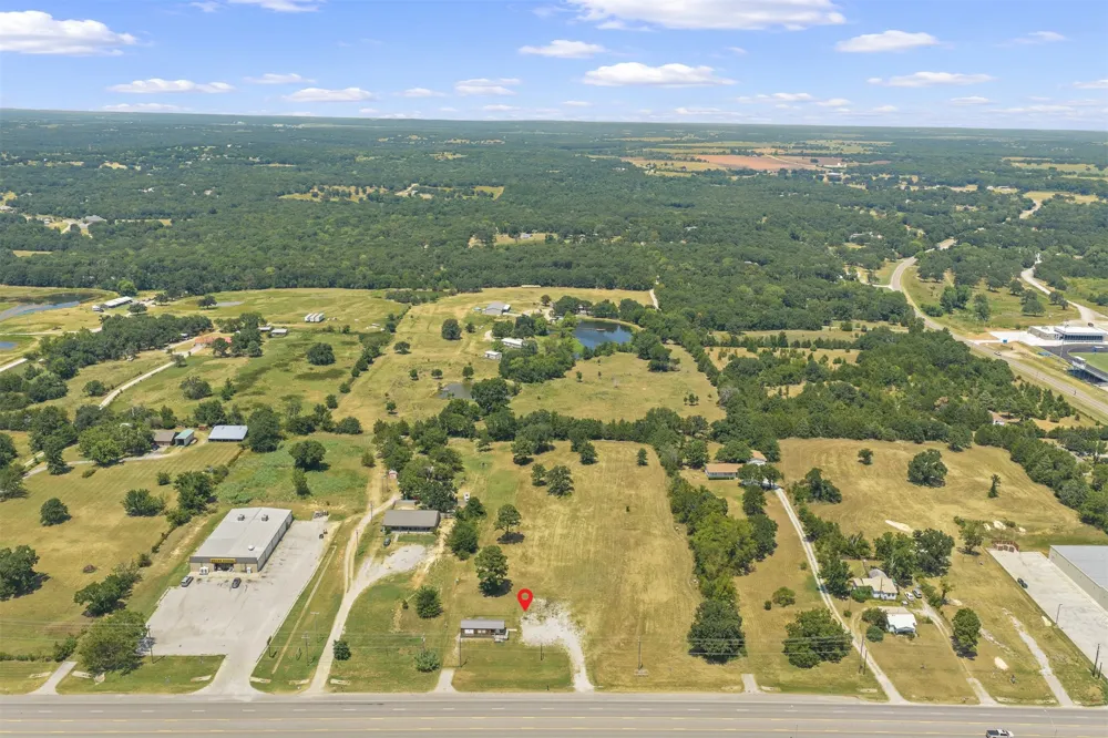 4998 State Highway 199 Dickson, OK 73401