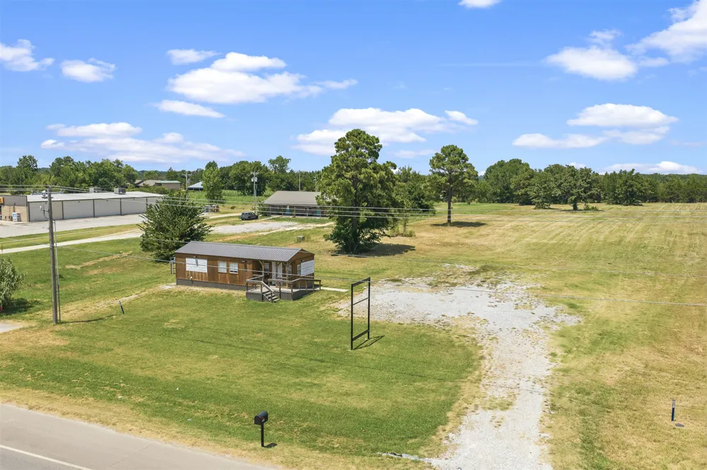 4998 State Highway 199 Dickson, OK 73401