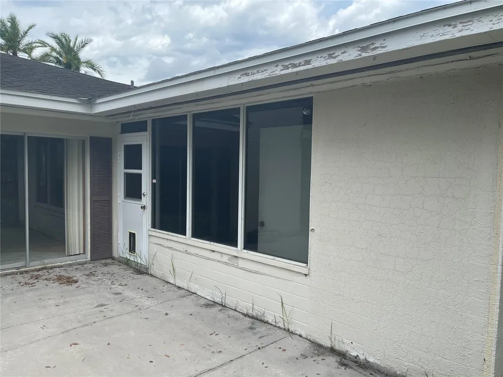 225 LAKE HOLLINGSWORTH DRIVE Lakeland, FL 33803